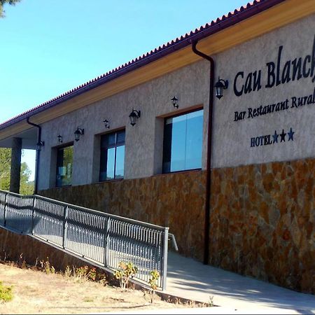 Hotel Restaurant Cau Blanch Useras Exterior foto